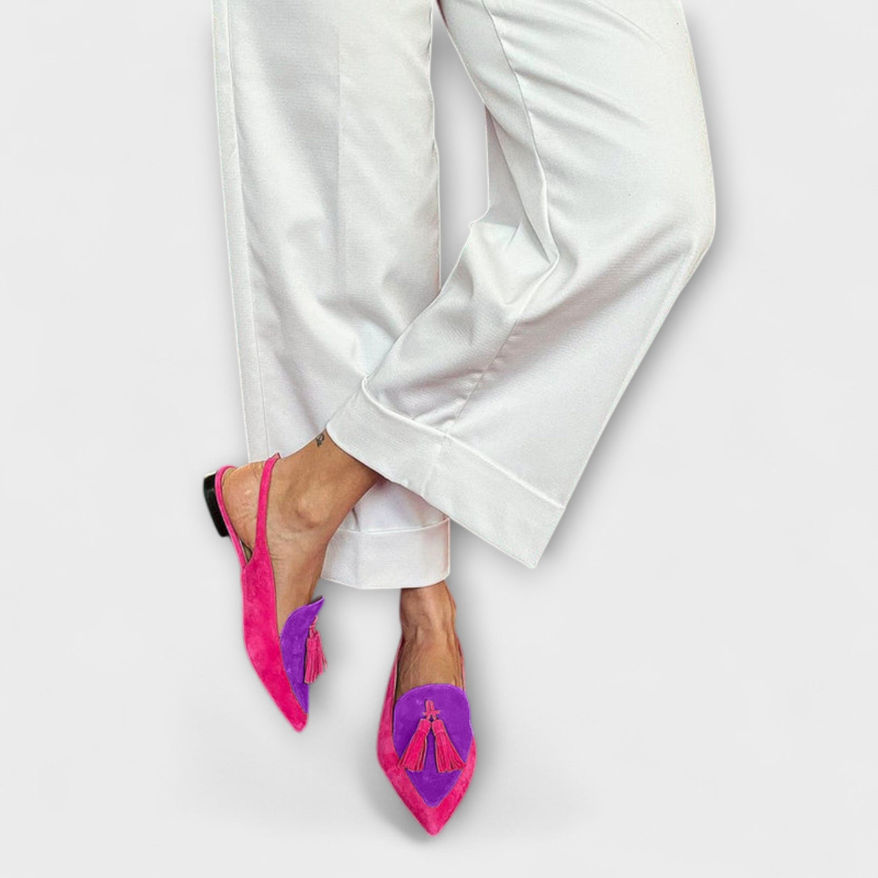 Dorotea™ Colour Play with Tassel Design